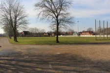 Sportplatz in Süstedt vor der Schierloh-Engineering-Halle im Februar 2025
© Big Challenge / Petra Zöller